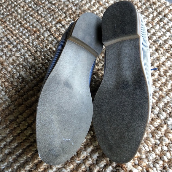 Blue striped shoes - Picture 6 of 6